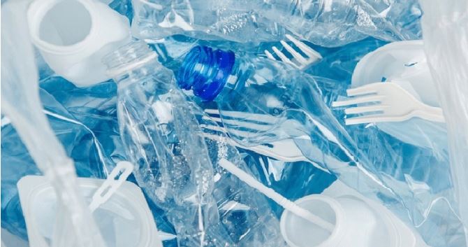 सिंगल यूज प्लास्टिक